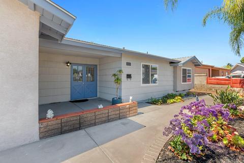 8819 Arrowhead Ct, Santee, CA 92071 photo 5