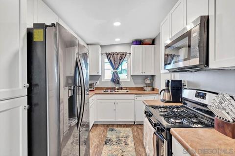 11104 Meadow Terrace Dr, Santee, CA 92071 photo 9