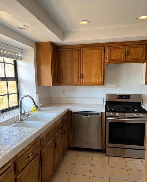 404 Deerhurst Ave, Camarillo, CA 93012 photo 15