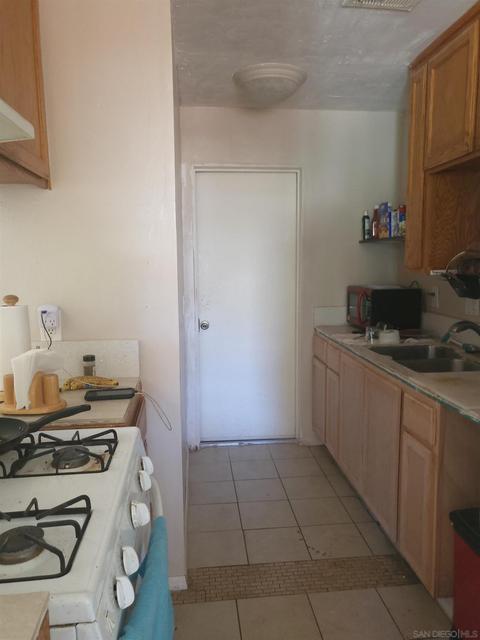 2027 Terracina Cir, Spring Valley, CA 91977 photo 10