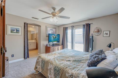 812 Albert Ct, Escondido, CA 92027 photo 9