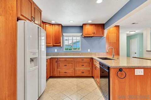 9944 Medina Dr, Santee, CA 92071 photo 7