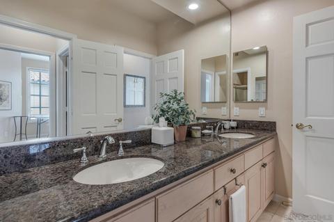 7717 Ivanhoe, La Jolla, CA 92037 photo 26