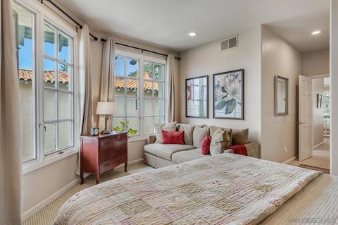 7717 Ivanhoe, La Jolla, CA 92037 photo 29