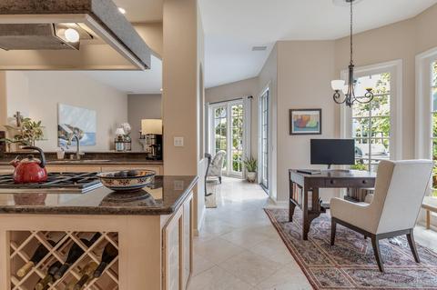 7717 Ivanhoe, La Jolla, CA 92037 photo 10