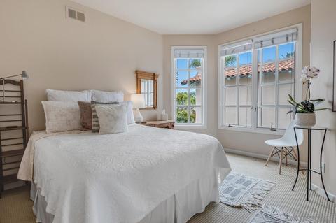 7717 Ivanhoe, La Jolla, CA 92037 photo 32