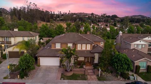 2338 Douglaston Gln, Escondido, CA 92026 photo 1