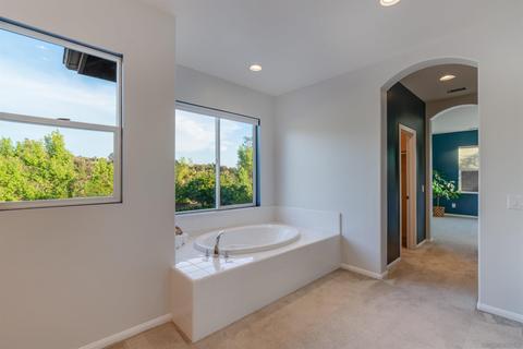 2338 Douglaston Gln, Escondido, CA 92026 photo 30