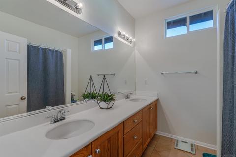 2338 Douglaston Gln, Escondido, CA 92026 photo 37