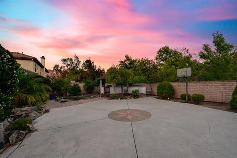 2338 Douglaston Gln, Escondido, CA 92026 photo 42
