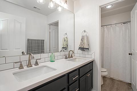 1091 Greenway Rd, Oceanside, CA 92057 photo 21