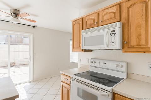 10326 Great Rock Rd, Santee, CA 92071 photo 12