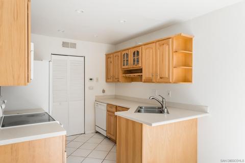 10326 Great Rock Rd, Santee, CA 92071 photo 8