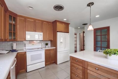 5127 Randlett Dr, La Mesa, CA 91942 photo 10
