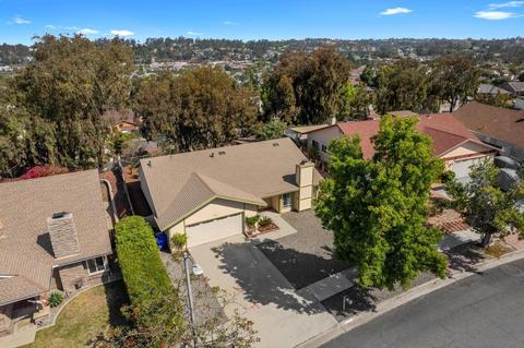 4170 Kimberly Ln, Oceanside, CA 92056 photo 2