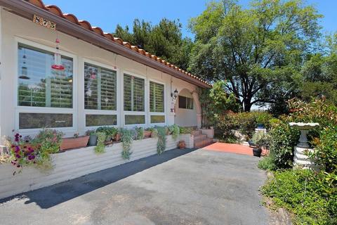 875 Eldorado Dr, Escondido, CA 92025 photo 4