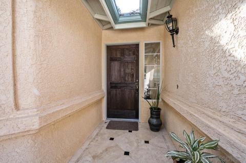 1071 Overbrook Ln, Fallbrook, CA 92028 photo 2