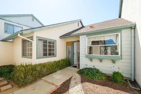459 Bancroft Gln, Escondido, CA 92027 photo 2
