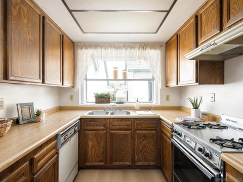 459 Bancroft Gln, Escondido, CA 92027 photo 6