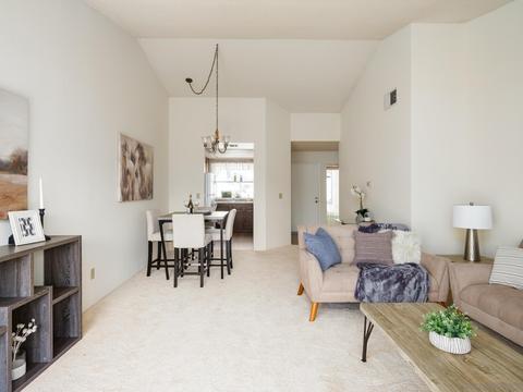 459 Bancroft Gln, Escondido, CA 92027 photo 4