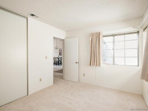 459 Bancroft Gln, Escondido, CA 92027 photo 9