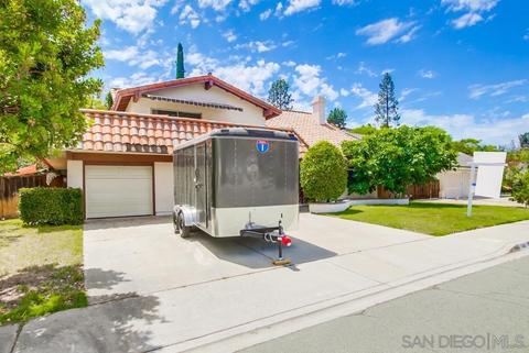 360 Dewane Dr, El Cajon, CA 92020 photo 4