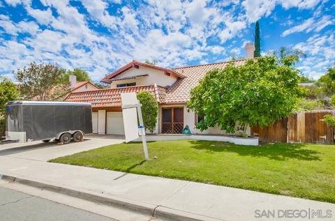 360 Dewane Dr, El Cajon, CA 92020 photo 2