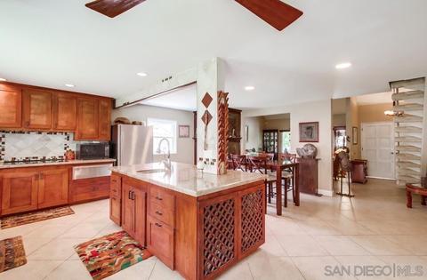360 Dewane Dr, El Cajon, CA 92020 photo 15