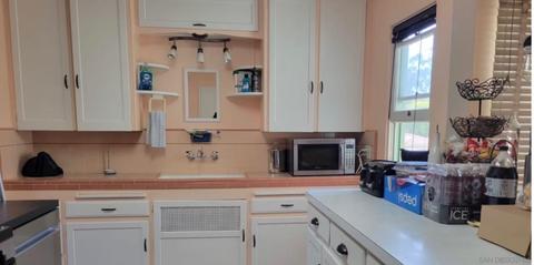8512 Victory Rd, La Mesa, CA 91942 photo 13