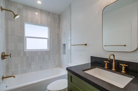 202 B Ave, Coronado, CA 92118 photo 8