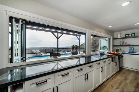 1647 Sleeping Indian Rd, Fallbrook, CA 92028 photo 14