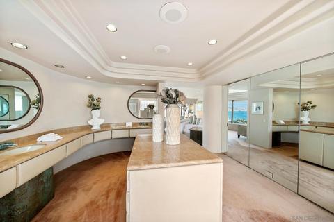 1895 Spindrift Dr, La Jolla, CA 92037 photo 34