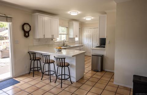 2585 Felicita Rd, Escondido, CA 92029 photo 5