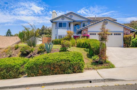 2916 Columbia Dr, Oceanside, CA 92056 photo 2