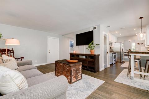 2916 Columbia Dr, Oceanside, CA 92056 photo 9