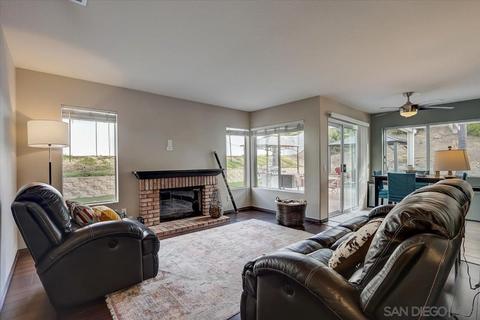 4811 Baroque Ter, Oceanside, CA 92057 photo 14