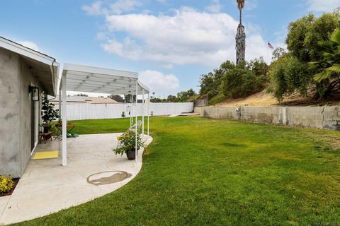 1129 Myra Ave, Chula Vista, CA 91911 photo 4