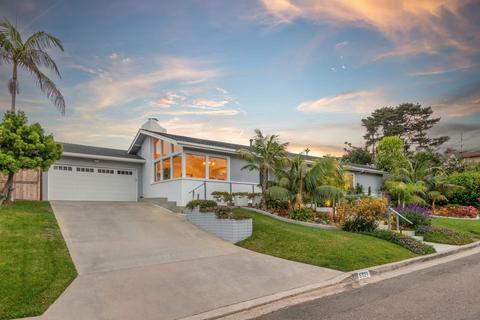 6529 Manana Pl, La Jolla, CA 92037 photo 2