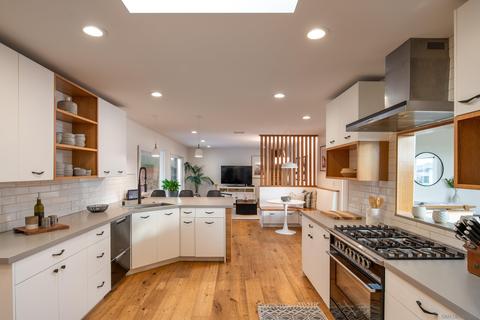 6529 Manana Pl, La Jolla, CA 92037 photo 15