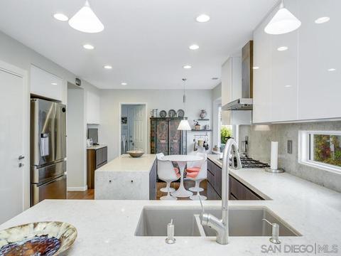 6019 Patmos Way, Oceanside, CA 92056 photo 8