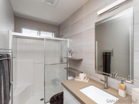 6019 Patmos Way, Oceanside, CA 92056 photo 23