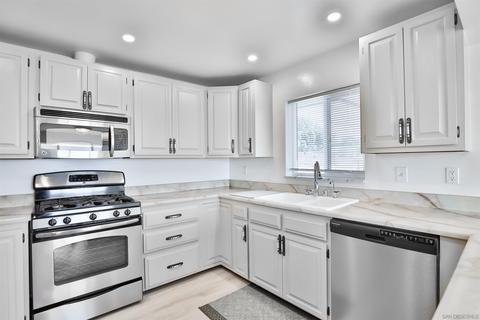 1628 Helix St, Spring Valley, CA 91977 photo 15