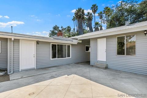 986 Phillips St, Vista, CA 92083 photo 3