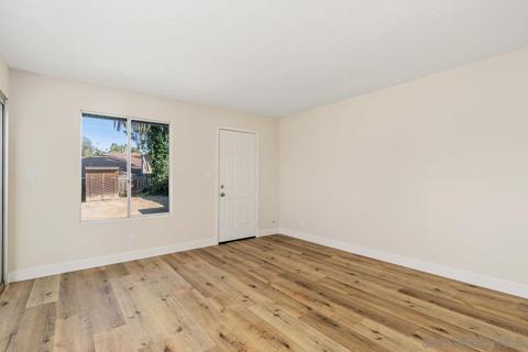 986 Phillips St, Vista, CA 92083 photo 23