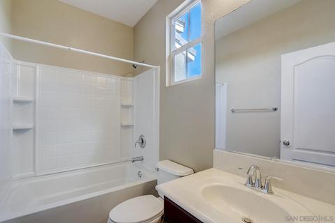 10185 Leavesly Trl, Santee, CA 92071 photo 12