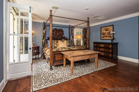 1021 Olive Ave, Coronado, CA 92118 photo 12