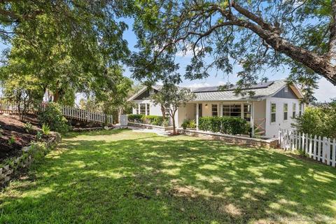 456 Palm Dr, Vista, CA 92084 photo 2