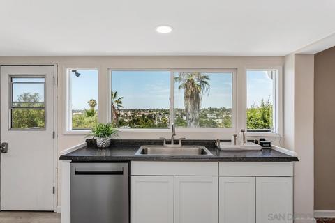 456 Palm Dr, Vista, CA 92084 photo 13