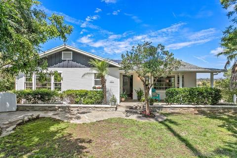 456 Palm Dr, Vista, CA 92084 photo 3