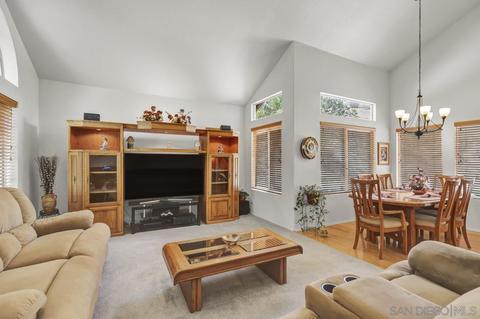 13899 Deanly Ct, Lakeside, CA 92040 photo 15